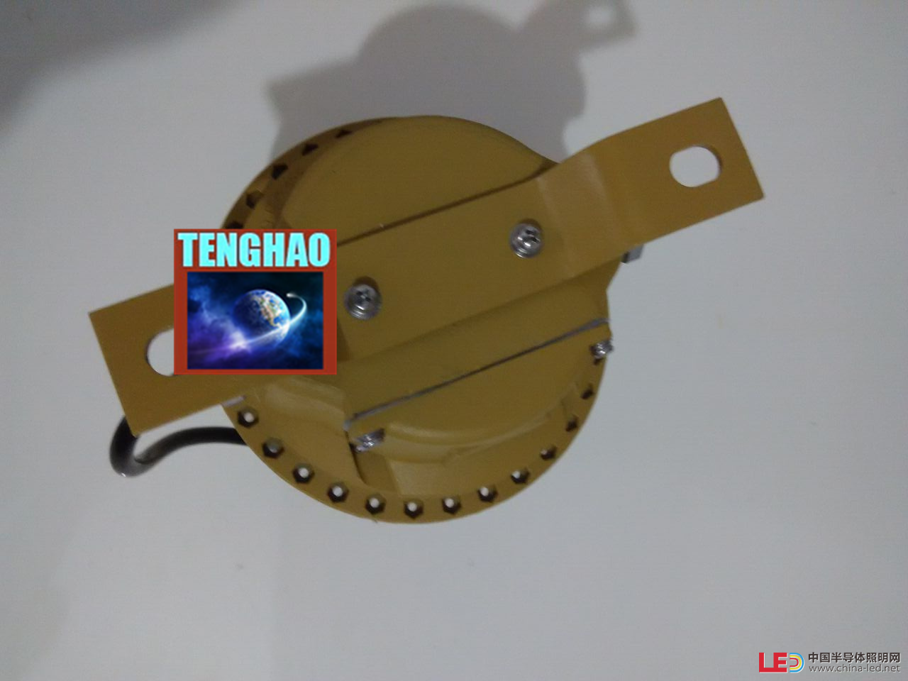 TH、青島、QC-FB001-B/6*2W-防爆LED巷道燈、LED光源、黃顏色噴塑 - OFweek論壇 - QC-FB001-B-6*2W 防爆LED巷道燈- TH、青島、QC-FB001-B/6*2W-防爆LED巷道燈、LED光源、黃顏色噴塑 - OFweek論壇 - QC-FB001-B-6*2W 防爆LED巷道燈-